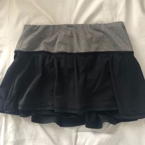 Black Skort